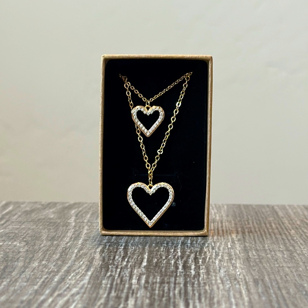 Two chains two hearts - Picture 1 of 1